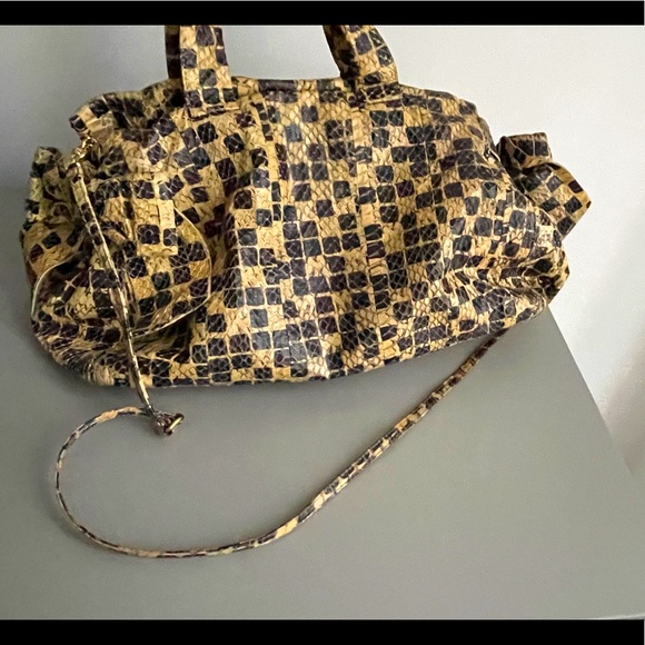 Stunning Miu Miu Python crossbody/shoulder bag - Picture 5 of 16